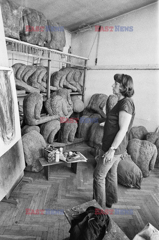 Magdalena Abakanowicz i jej rzeźby