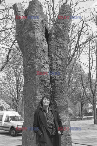 Magdalena Abakanowicz i jej rzeźby