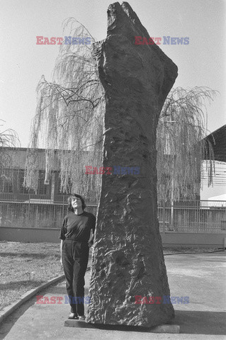 Magdalena Abakanowicz i jej rzeźby