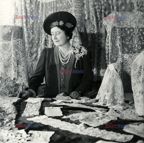 V&A Museum - Brytyjska rodzina królewska - fot. Cecil Beaton