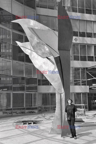 Magdalena Abakanowicz i jej rzeźby