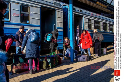 Wojna w Ukrainie - Ukraińcy wracają z Polski do Ukrainy