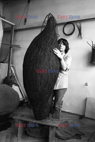 Magdalena Abakanowicz i jej rzeźby