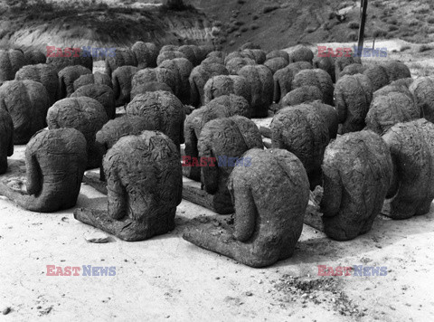 Magdalena Abakanowicz i jej rzeźby