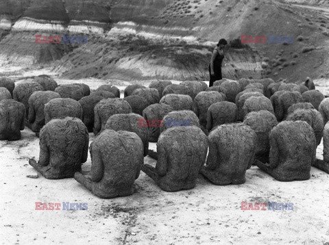 Magdalena Abakanowicz i jej rzeźby