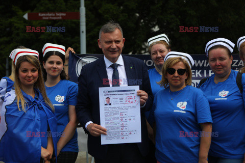 Protest pielęgniarek w Warszawie