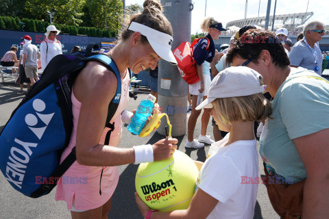 Alicja Rosolska i Erin Routliffe przeszły do drugiej rundy US Open