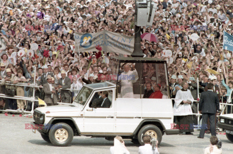 Trzecia pielgrzymka papieża Jana Pawła II do Polski 1987