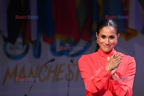 Meghan Markle przemawia na One Young World Summit