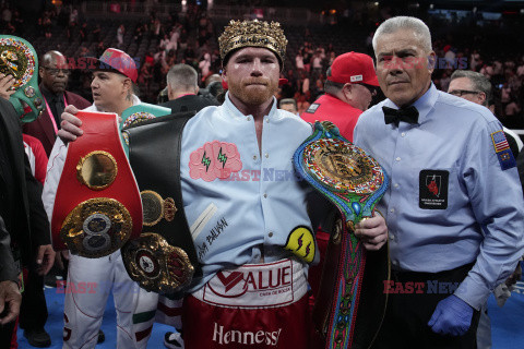 Canelo Alvarez pokonał Giennadija Gołowkina