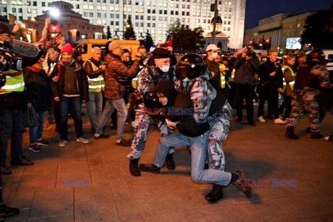 Protesty antywojenne i aresztowania w Rosji