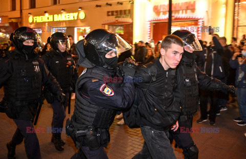 Protesty antywojenne i aresztowania w Rosji