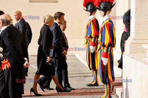 Prezydent Macron na audiencji u papieża Franciszka