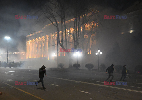 Protesty w Tbilisi