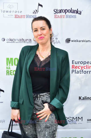 Pokaz Anny Kubisz - moda na recykling