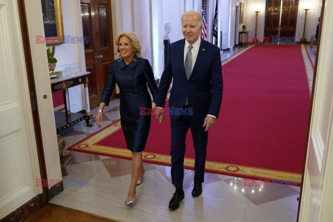 Prezydent Biden wręczył Narodowe Medale Sztuk