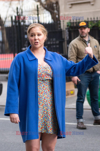 Amy Schumer na planie filmu Life & Beth