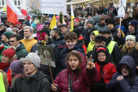 Niedzielne Marsze Papieskie