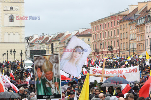 Niedzielne Marsze Papieskie