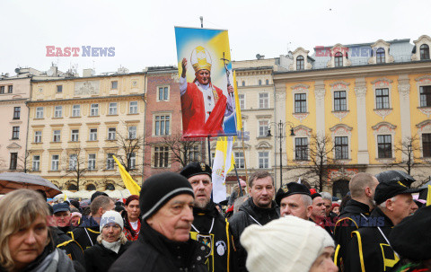 Niedzielne Marsze Papieskie