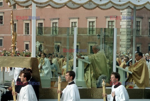 Trzecia pielgrzymka papieża Jana Pawła II do Polski 1987