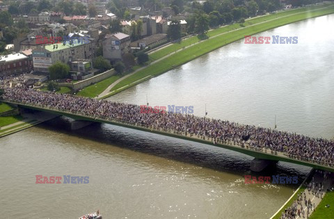 Reporter Poland 2002