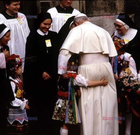 Trzecia pielgrzymka papieża Jana Pawła II do Polski 1987