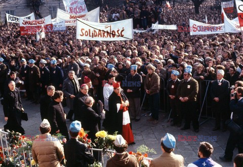 Pogrzeb i żałoba po ks. Popiełuszce