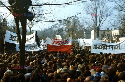 Pogrzeb i żałoba po ks. Popiełuszce