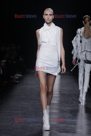 Paris Fashion Week - pokazy