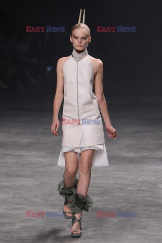 Paris Fashion Week - pokazy