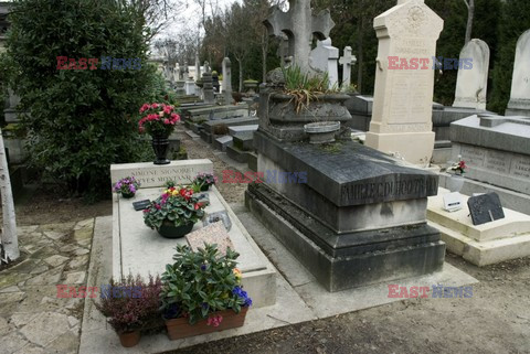 Cmentarz Pere Lachaise w Paryżu - Eyevine