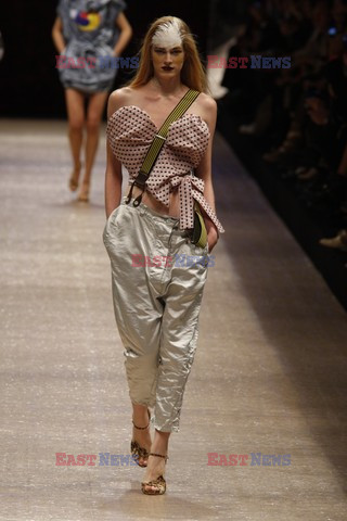 Paris Fashion Week - pokazy