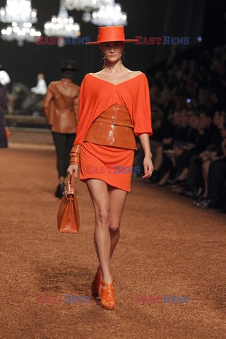 Paris Fashion Week - pokazy