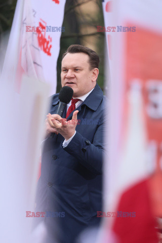 Protest Wolnych Polaków przed Trybunałem Konstytucyjnym