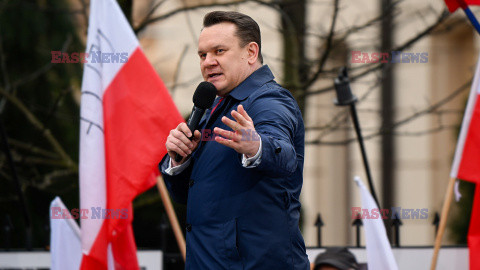 Protest Wolnych Polaków przed Trybunałem Konstytucyjnym