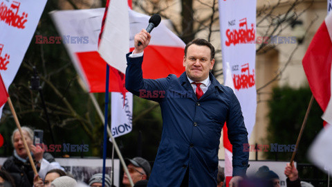 Protest Wolnych Polaków przed Trybunałem Konstytucyjnym