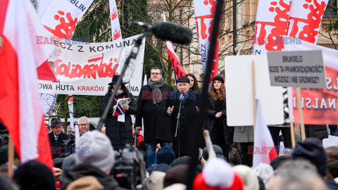 Protest Wolnych Polaków przed Trybunałem Konstytucyjnym