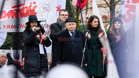 Protest Wolnych Polaków przed Trybunałem Konstytucyjnym