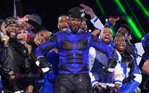 Usher na Super Bowl LVIII