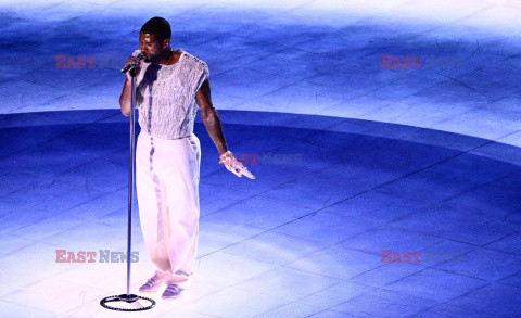 Usher na Super Bowl LVIII