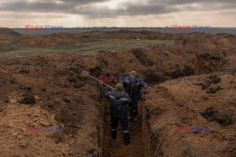 Ukraińcy budują umocnienia obronne w obwodzie zaporoskim