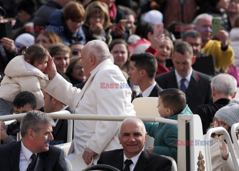 Papież Franciszek stracił piuskę