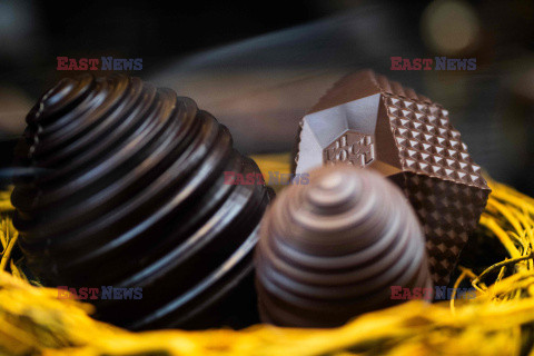 Wielkanocne czekoladki z wytwórni Alaina Ducasse’a - AFP