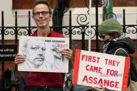 Protest w Londynie o uwolnienie Juliana Assange'a