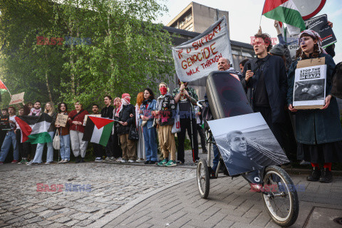 Propalestyńska demonstracja przeciwko wystawie w Krakowie