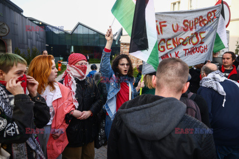 Propalestyńska demonstracja przeciwko wystawie w Krakowie