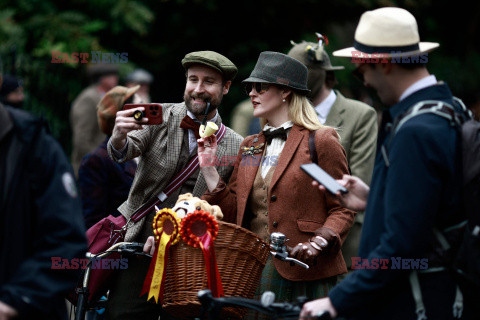 Rowerowy Tweed Run w Londynie