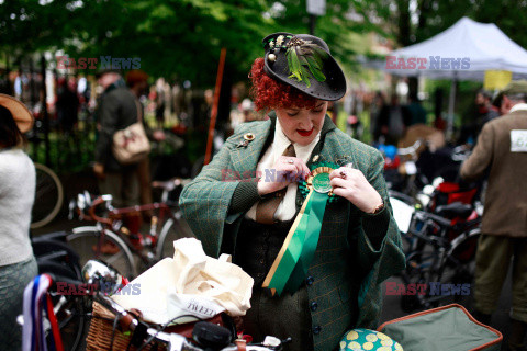 Rowerowy Tweed Run w Londynie