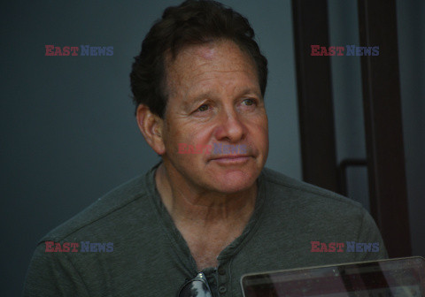 Steve Guttenberg na spotkaniu z przyjacielem